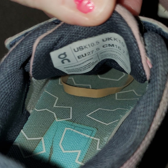 On Running Kids Sneakers in Light Pink and Dark Gray - Picture 4 of 6